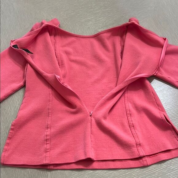 St John Coral Elegant Ruffle Top 10 - Picture 6 of 7